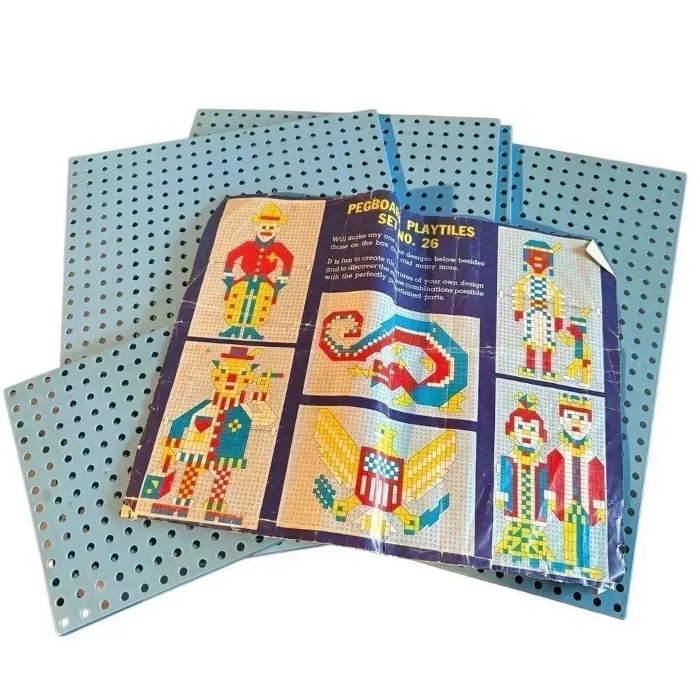 Pegboard Playtiles No. 26 Instructions And 5 Peg Boards